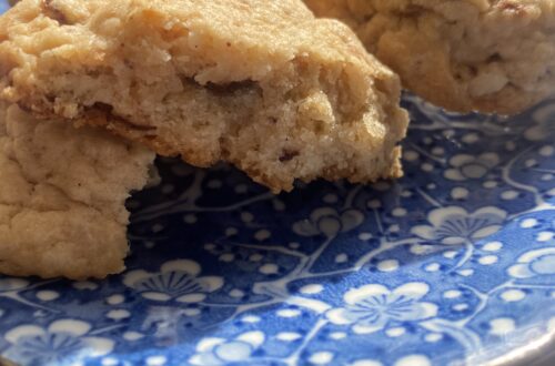 cookies dans une assiette