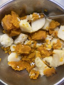 cube de courge et pomme de terre cuit